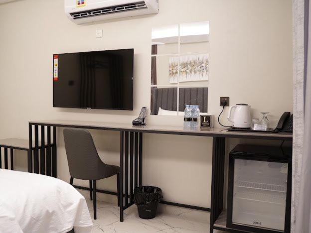 Lavenue Resthouse Apartamento Nizwa Quarto foto